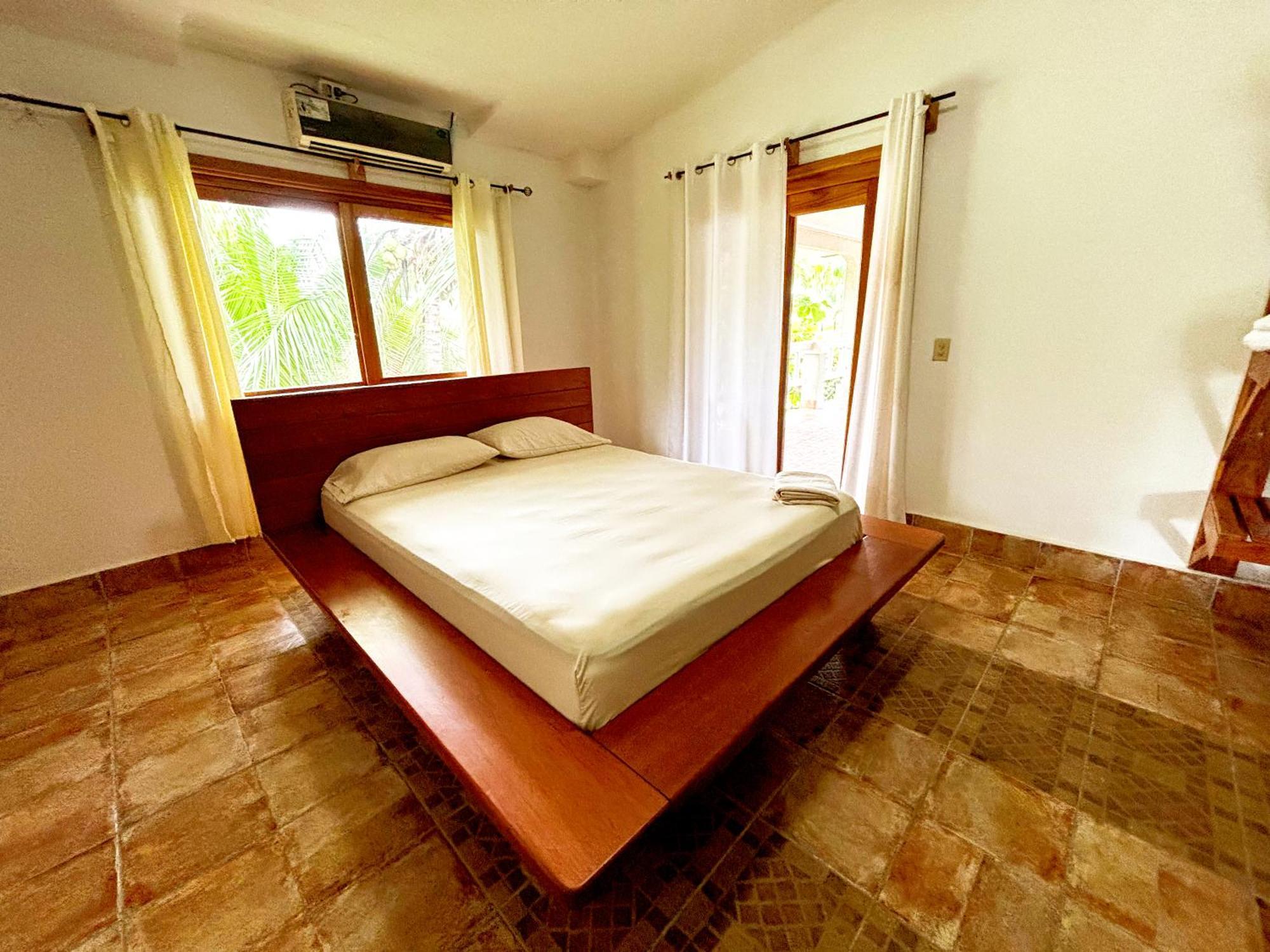 Royal Palm Retreat Apartment Cabrera Bagian luar foto