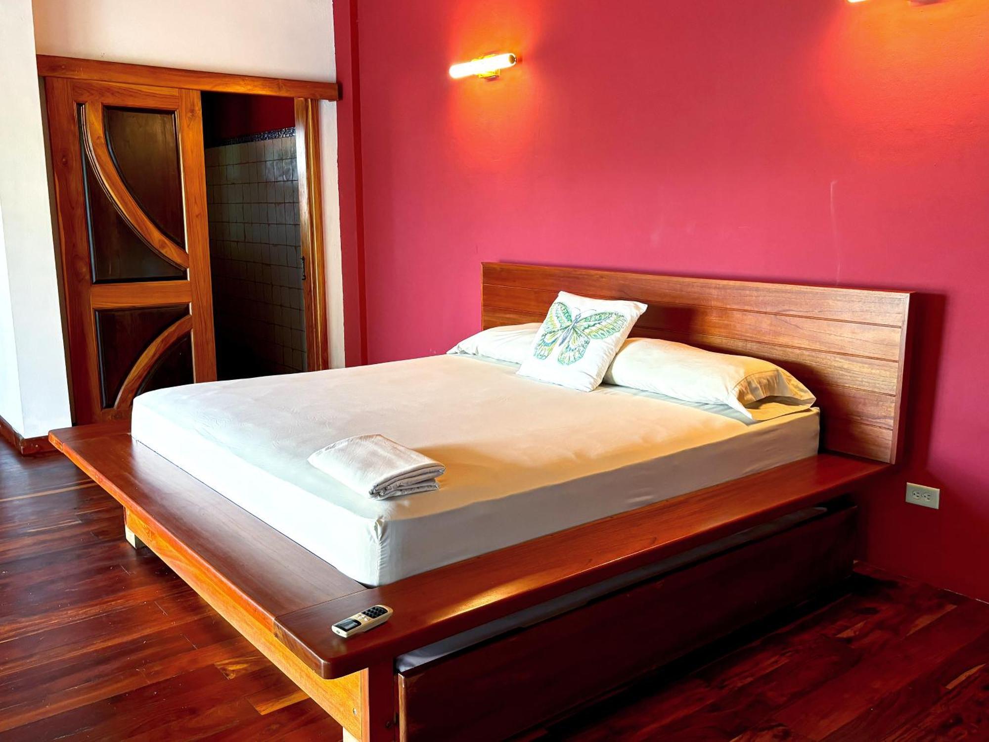 Royal Palm Retreat Apartment Cabrera Bagian luar foto