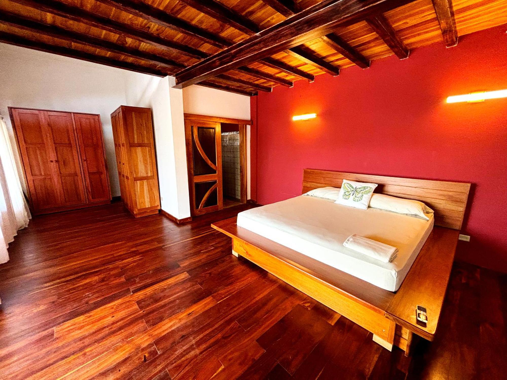Royal Palm Retreat Apartment Cabrera Bagian luar foto