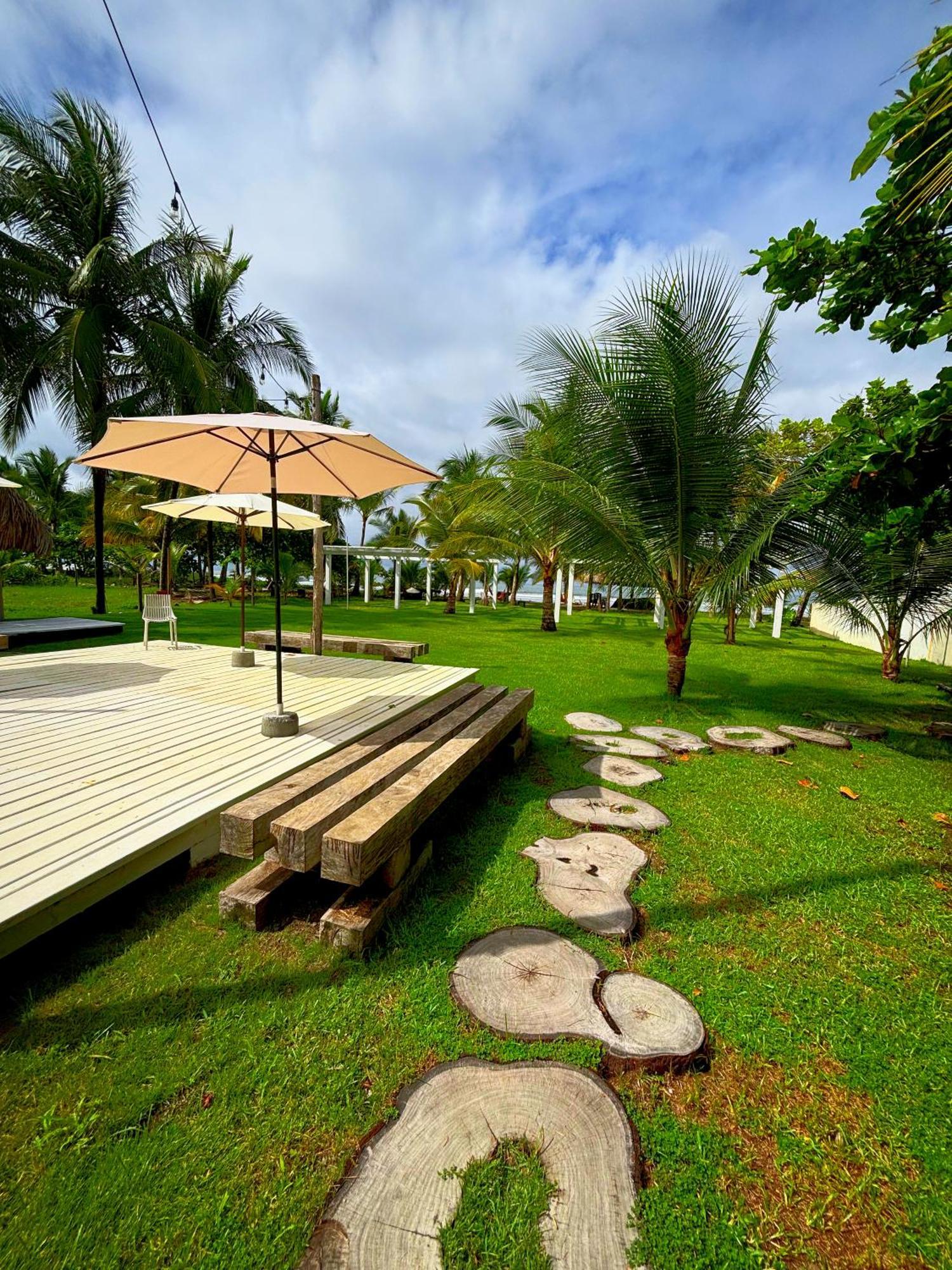 Royal Palm Retreat Apartment Cabrera Bagian luar foto
