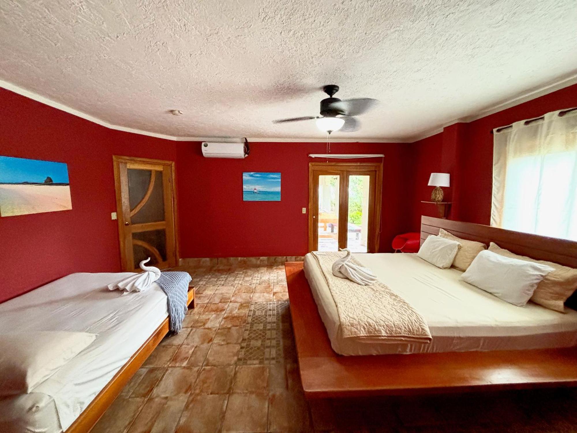Royal Palm Retreat Apartment Cabrera Bagian luar foto